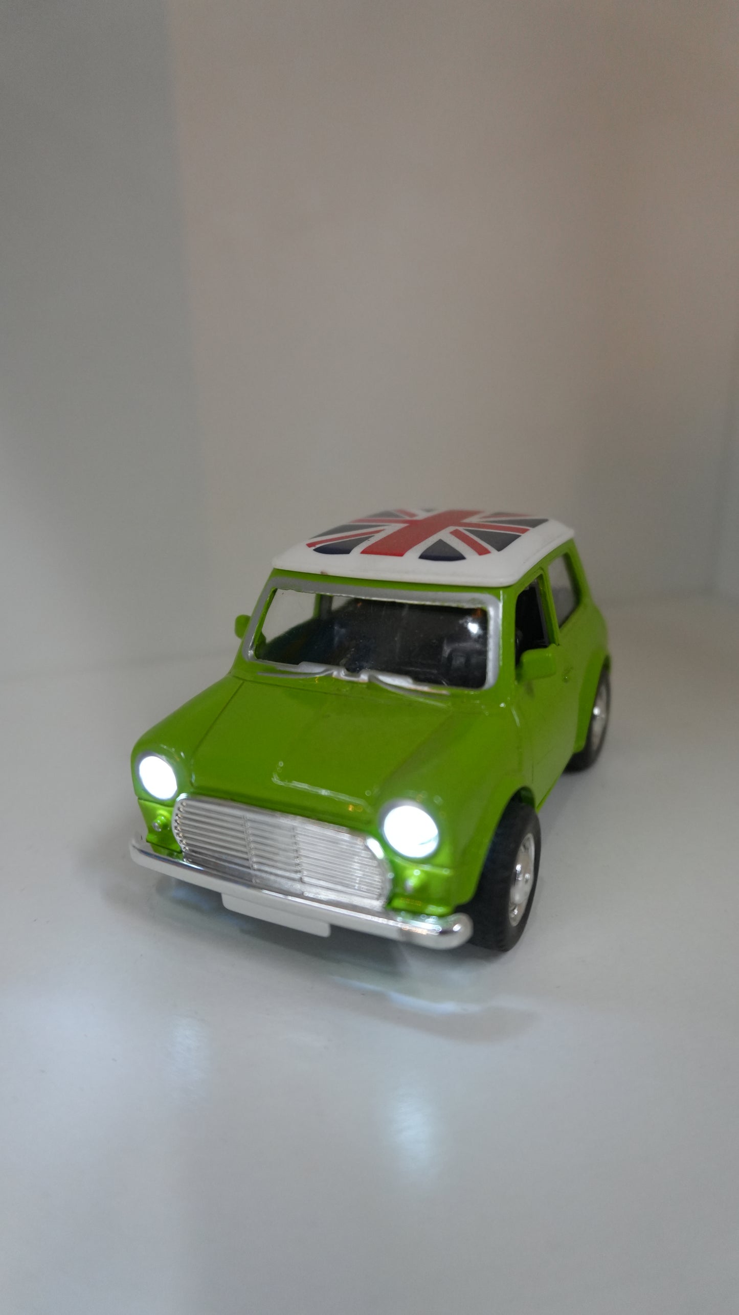 Mr Bean's Mini - Green