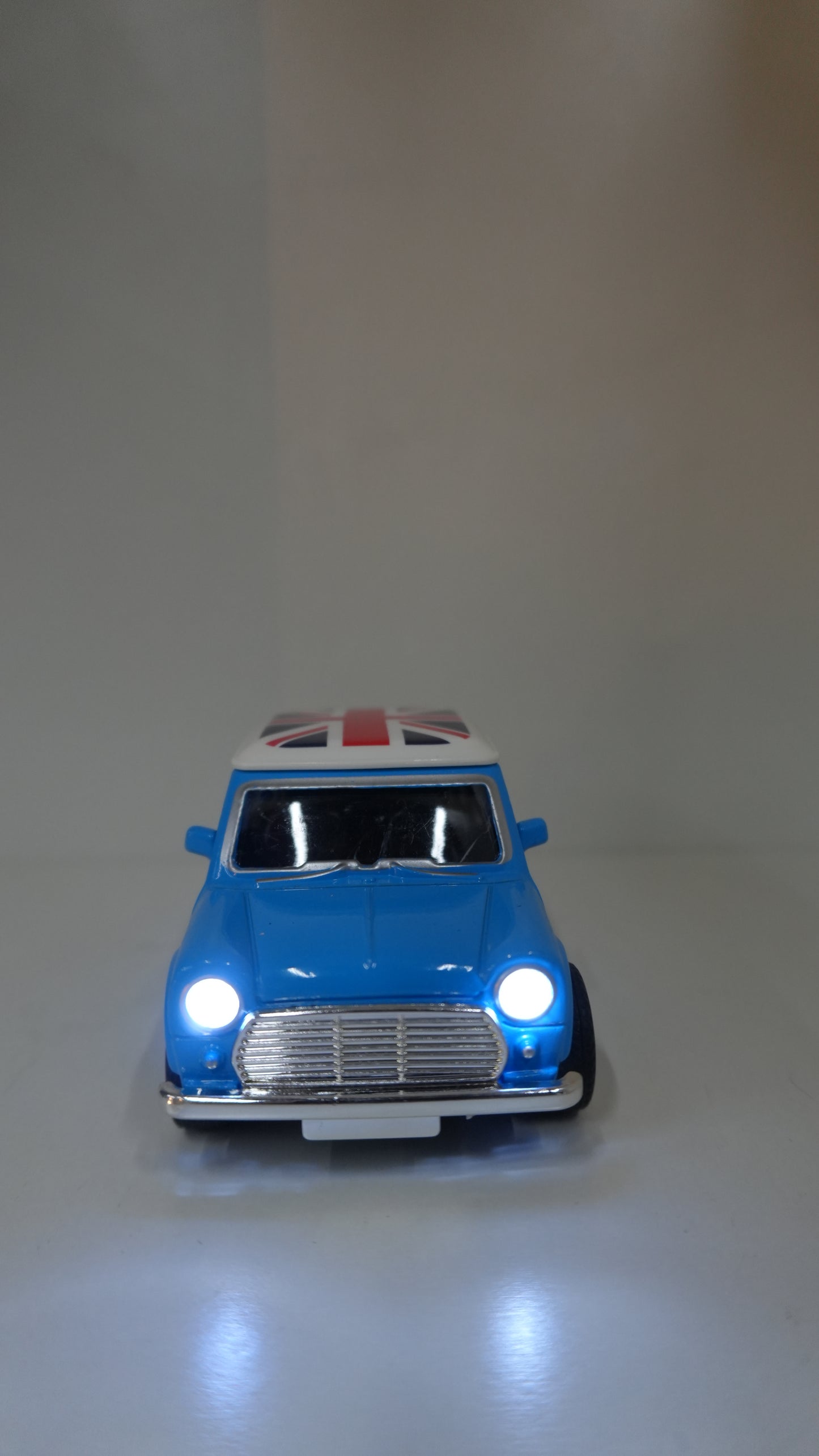 Mr Bean's Mini - Blue