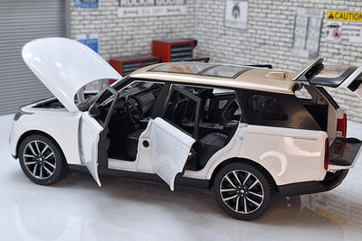 1:24 Range Rover SV Elite Series – White